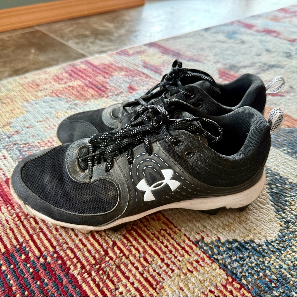 Under Armour Black Softball Cleats
